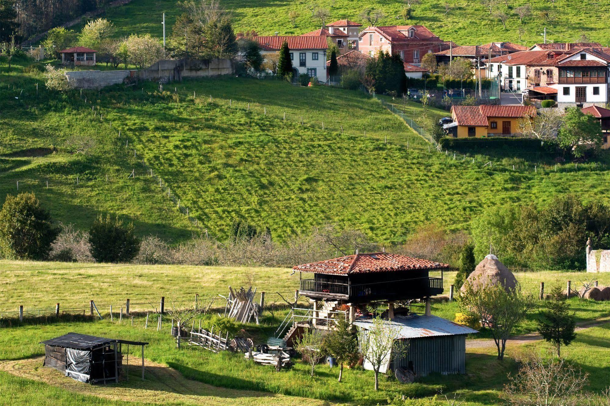 Casa Rural Los Sombredales Guest House Soto Del Barco Exterior photo